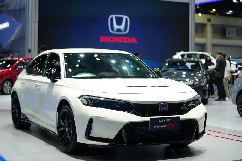 ฮอนด้าเปิดจองสิทธิ์ “Civic Type R” ราคา 3,990,000 บาท